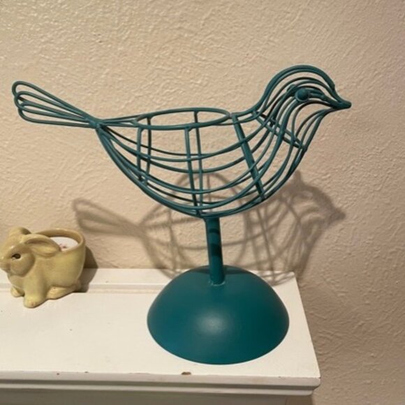 CUTE!  Blue Bird Metal Topiary Candle Holder - Picture 2 of 11